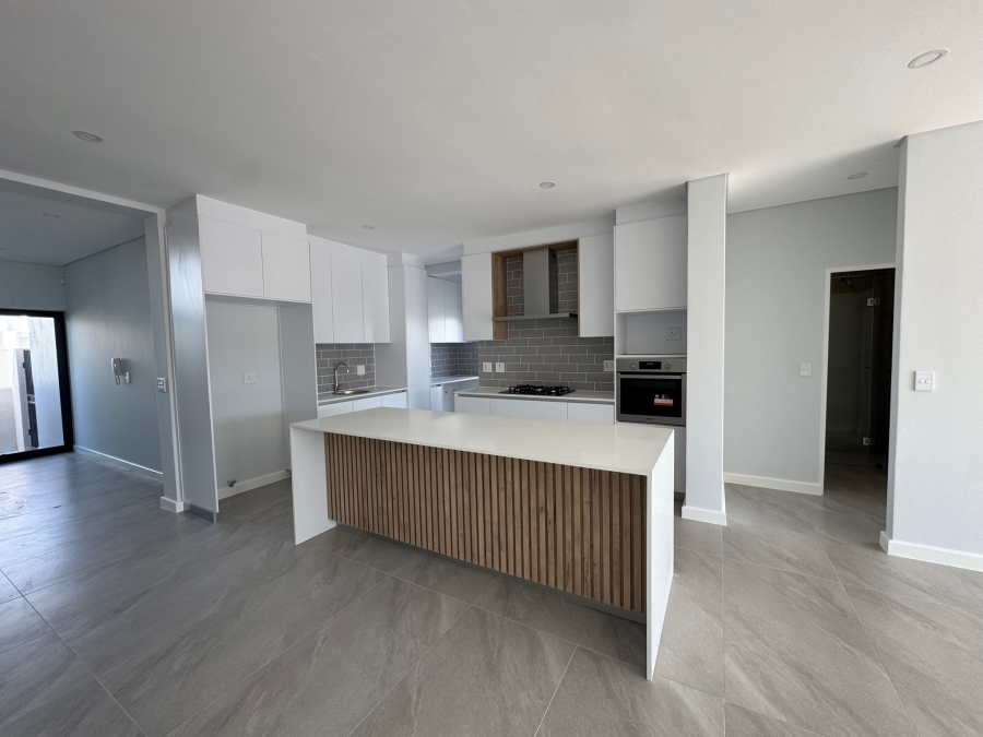 4 Bedroom Property for Sale in Sandown Western Cape